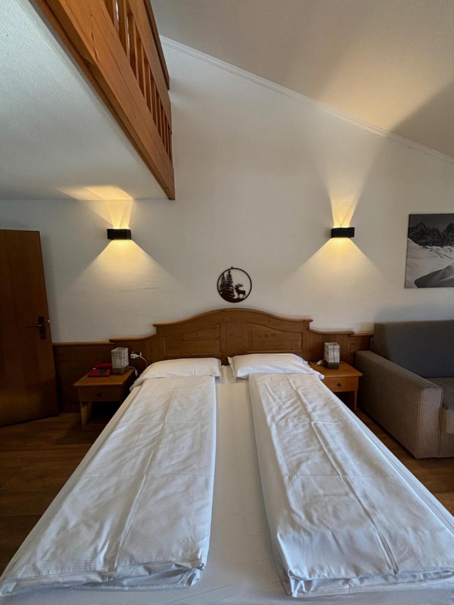 Hotel San Martino سان مارتينو دي ديكاسْتْرْ المظهر الخارجي الصورة